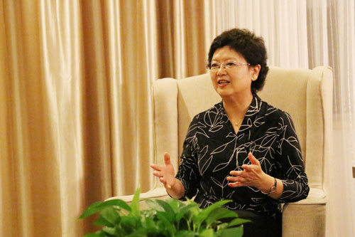 北京大学快乐堂
教授、国家战略传播研究院院长、海外华文传媒研究中心主任程曼丽.jpg